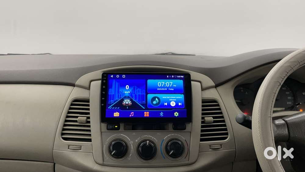 Toyota Innova 2.5 G (diesel) 8 Seater, 2012, Diesel