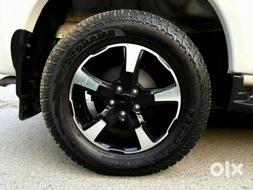 Mahindra Scorpio Classic 2.2 S 11 Mt 7 Cc, 2023, Diesel