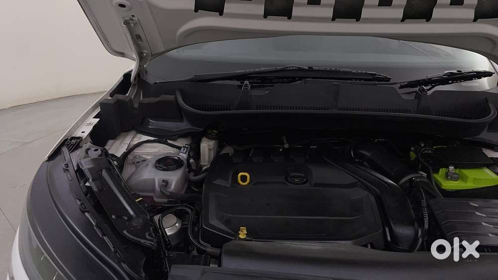 Skoda Kushaq Style 1.5l Tsi Mt, 2022, Petrol