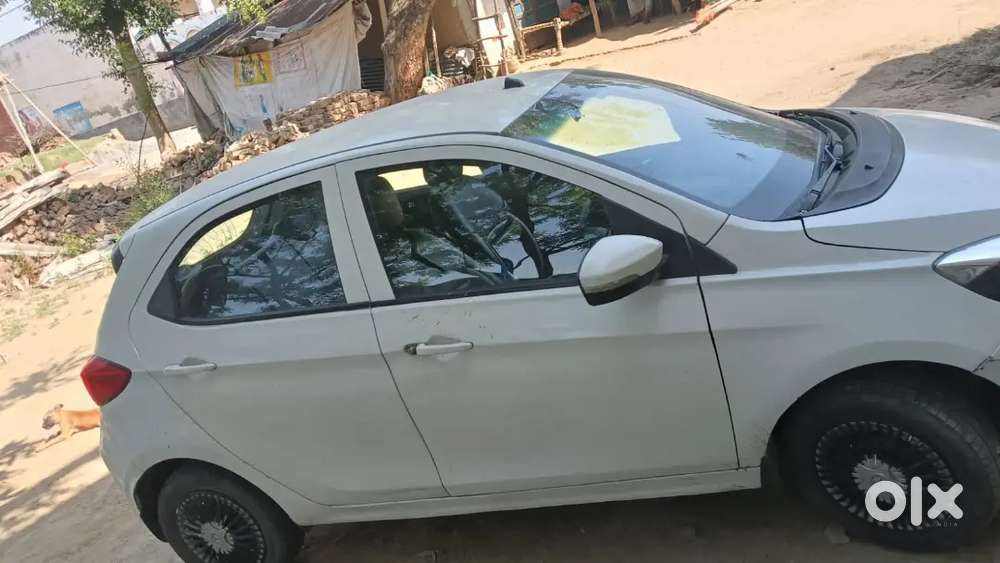 Tata Tiago Amt 2016