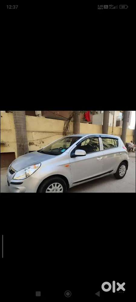 Hyundai I20 2012 Cng & Hybrids 122000 Km Driven