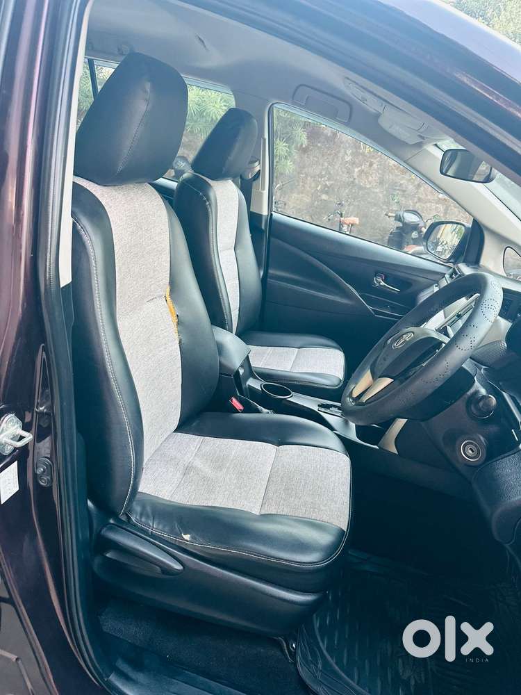 Toyota Innova Crysta 2.8 Gx At 7 Str, 2016, Diesel