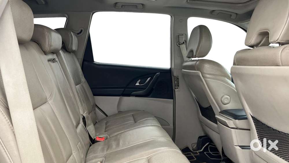 Mahindra Xuv500 2.2 W10, 2016, Diesel