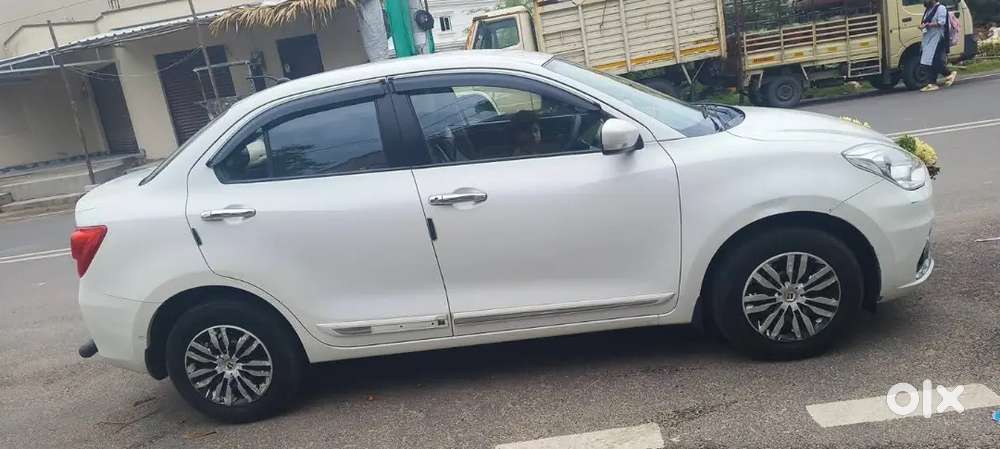 Maruti Suzuki Dzire Vxi 2023