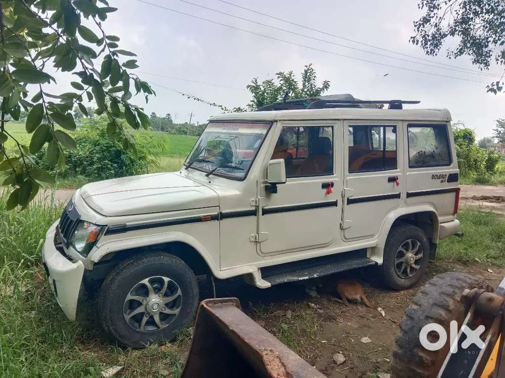 Mahindra Bolero Neo 2012