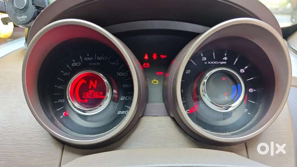 Mahindra Xuv500 2014 Diesel 130000 Km Driven
