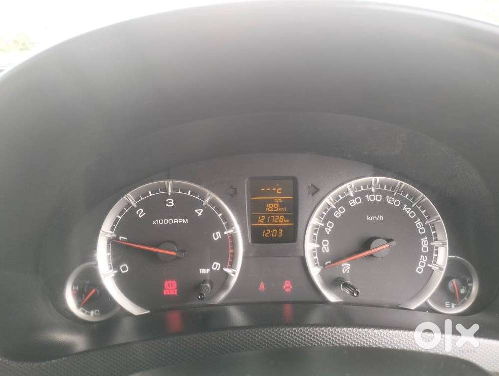 Maruti Suzuki Swift Dzire Zdi Bsiv, 2015, Diesel