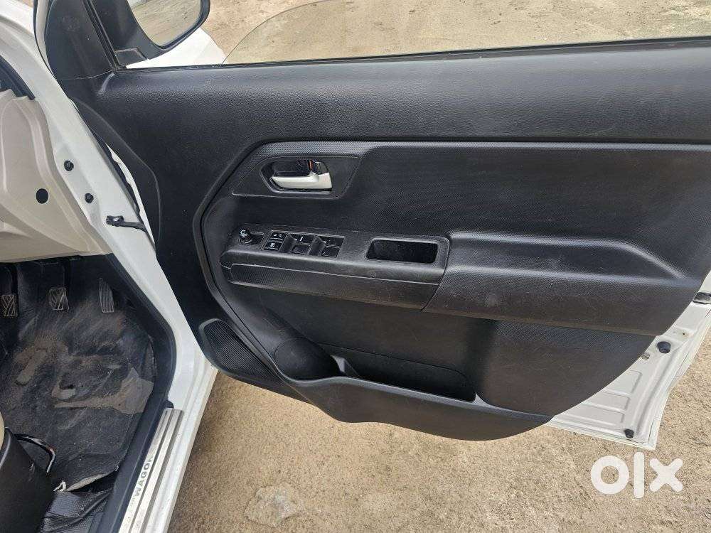 Maruti Suzuki Wagon R Vxi 1.2, 2020