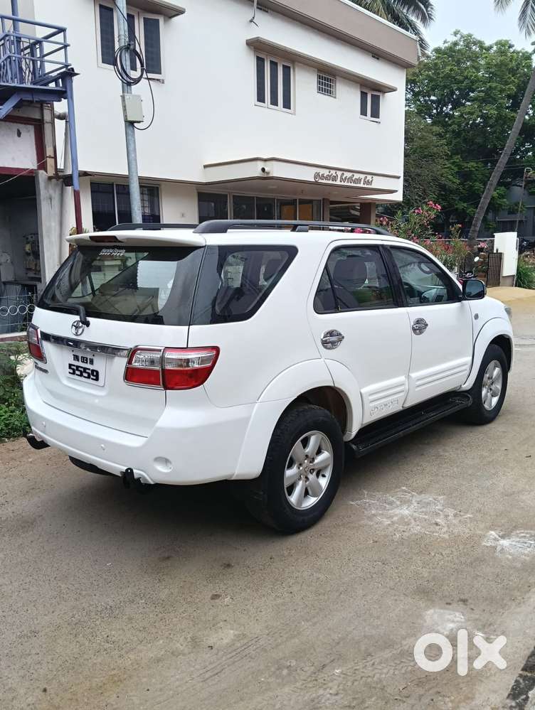 Toyota Fortuner 3.0 4x4 Manual, 2010, Diesel