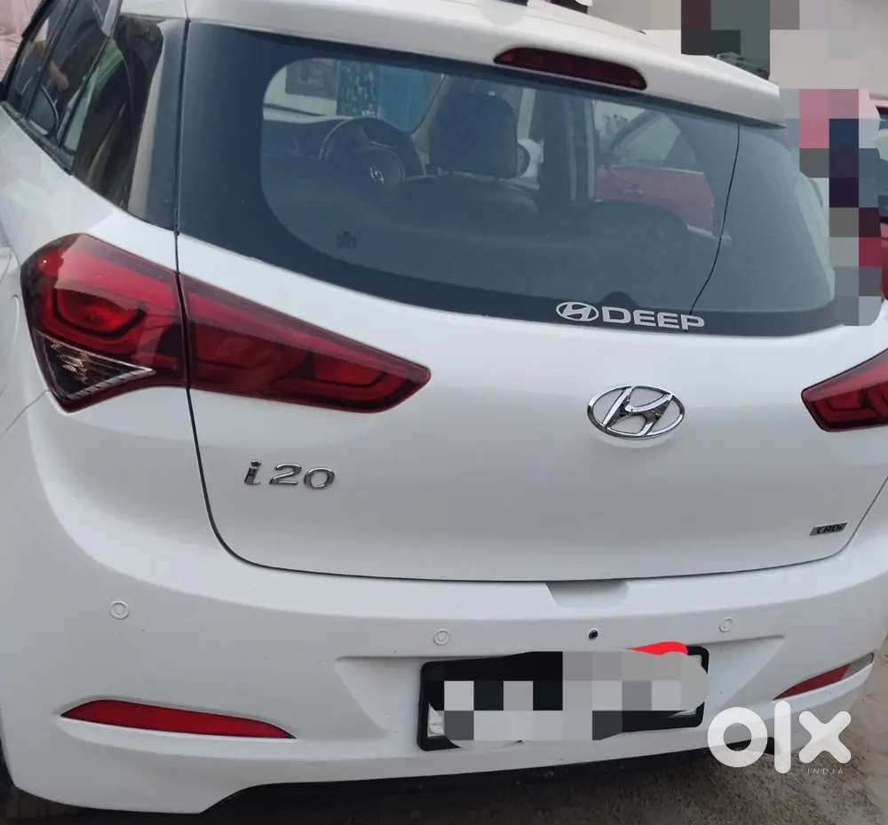I20 Magna Car