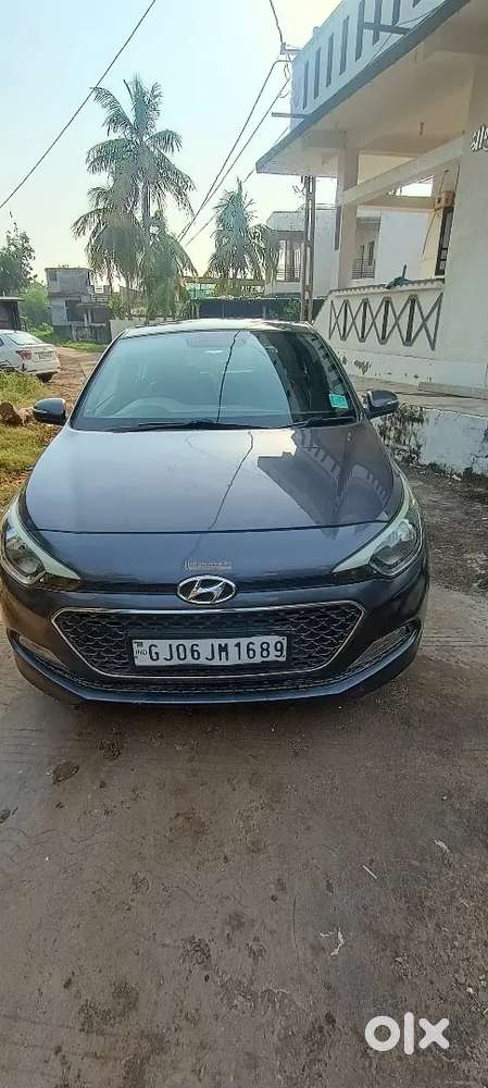 Hyundai I20 2015 Cng & Hybrids 90000 Km Driven