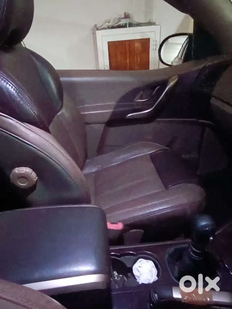 Mahindra Xuv500 2013 Diesel 108000 Km Drive