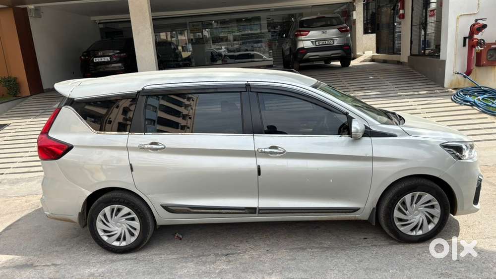 Maruti Suzuki Ertiga 1.5 Vxi 2022