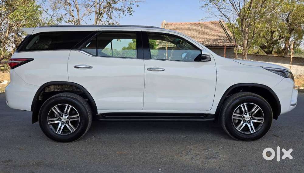 Toyota Fortuner 4x2 At 2.8 Diesel, 2024, Diesel