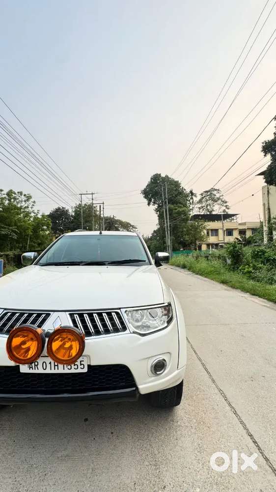 Mitsubishi Pajero Sport 4x4 2014 Diesel Manual