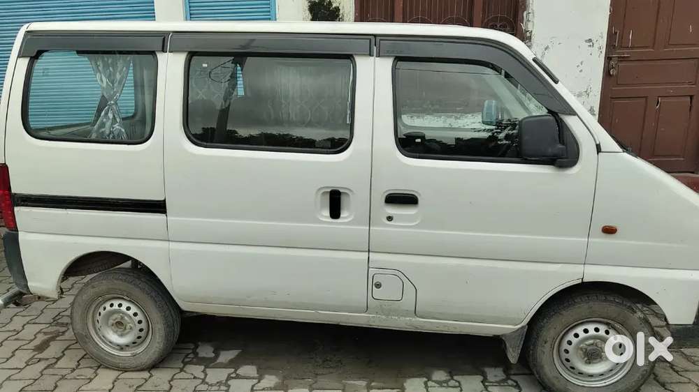 Maruti Suzuki Eeco Ac Petrol 2024