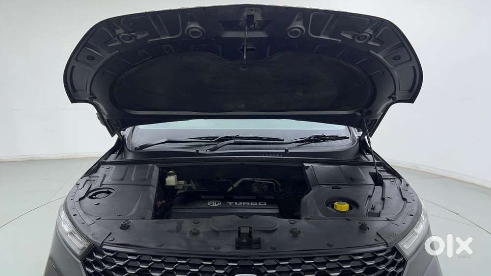 Mg Hector Plus 1.5 Sharp Turbo Cvt 6 Str, 2022, Petrol