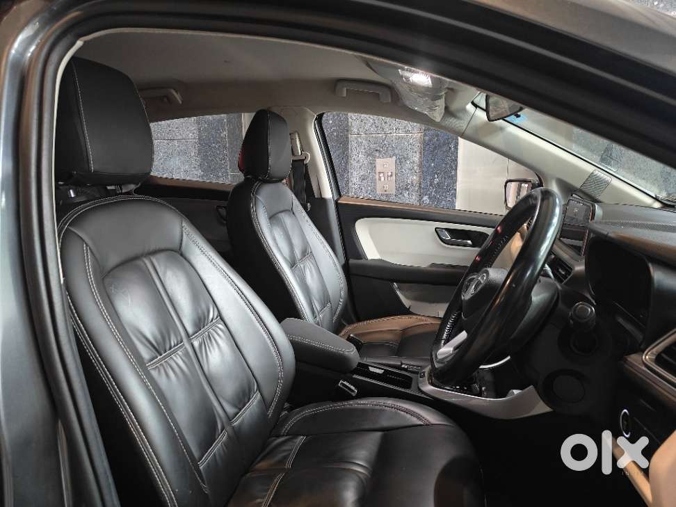 Tata Altroz 1.2 Xza Petrol Dct, 2022, Petrol