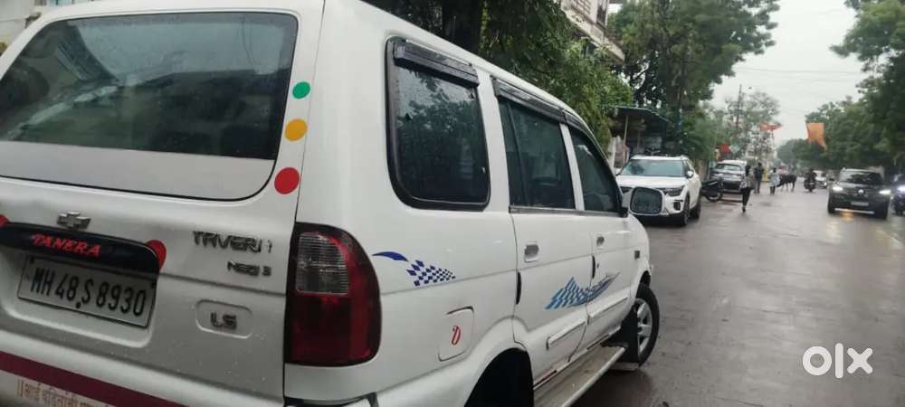 Chevrolet Tavera Neo 2015