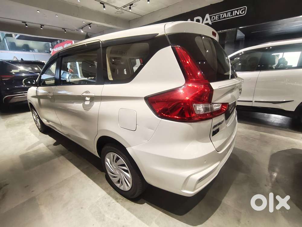 Maruti Suzuki Ertiga Vxi At Petrol, 2024, Petrol