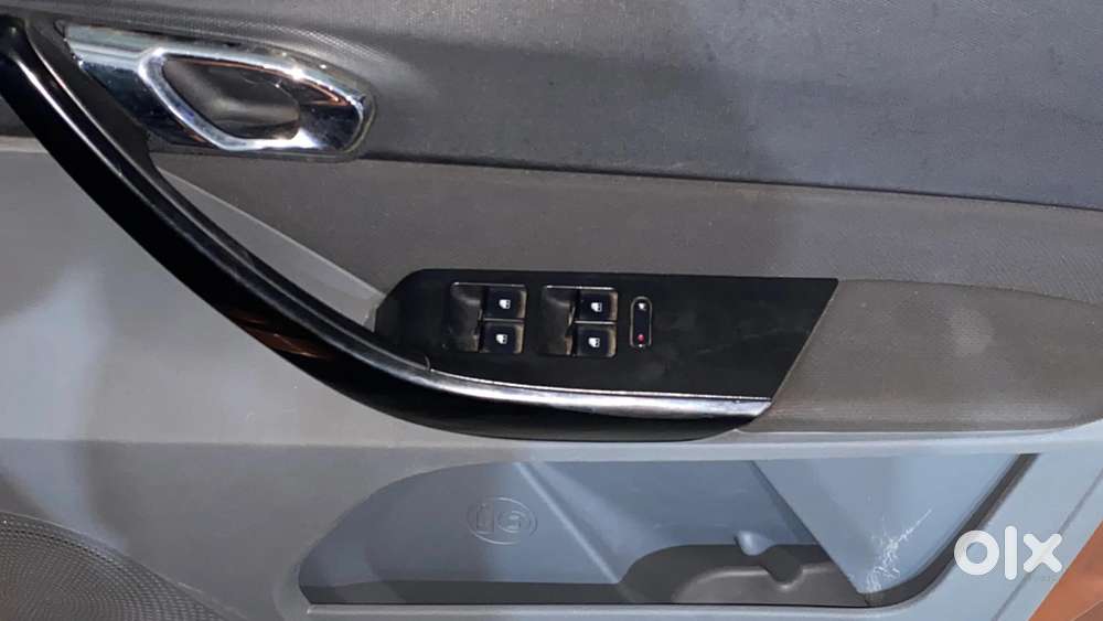 Tata Tigor 1.2 Revotron Xz, 2017, Petrol