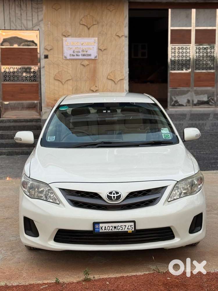Toyota Corolla Altis 2010-2013 Diesel D4dg, 2012, Diesel