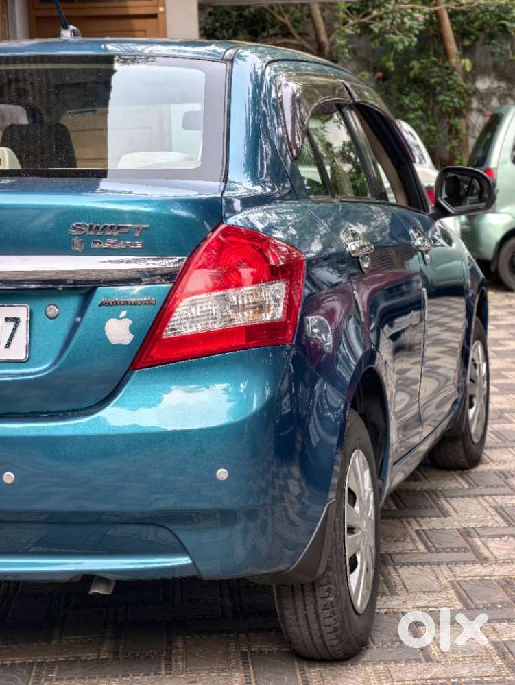 Maruti Suzuki Swift Dzire 1.2 Vxi Bsiv, 2013, Petrol