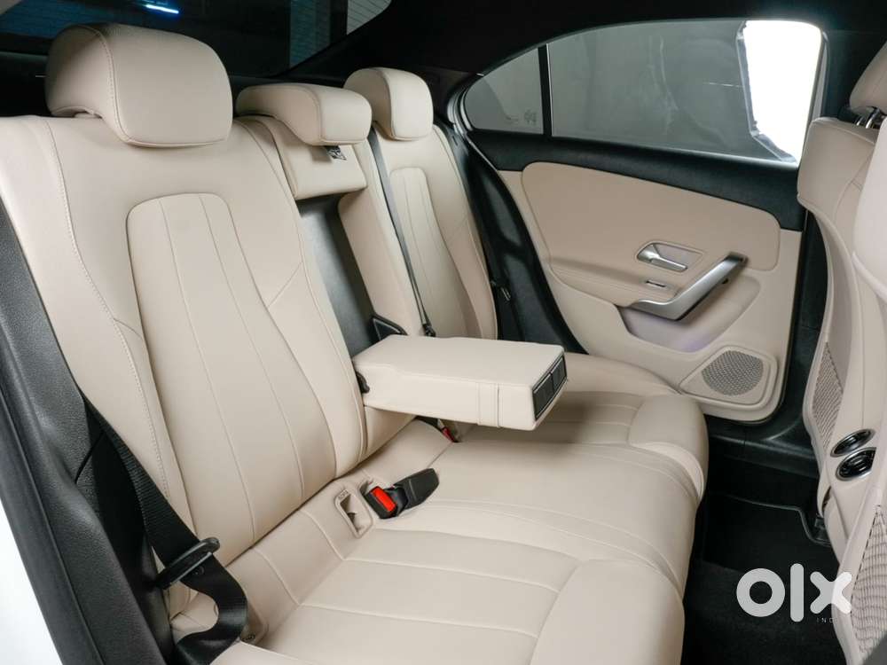 Mercedes-benz A-class Limousine 200, 2024, Petrol