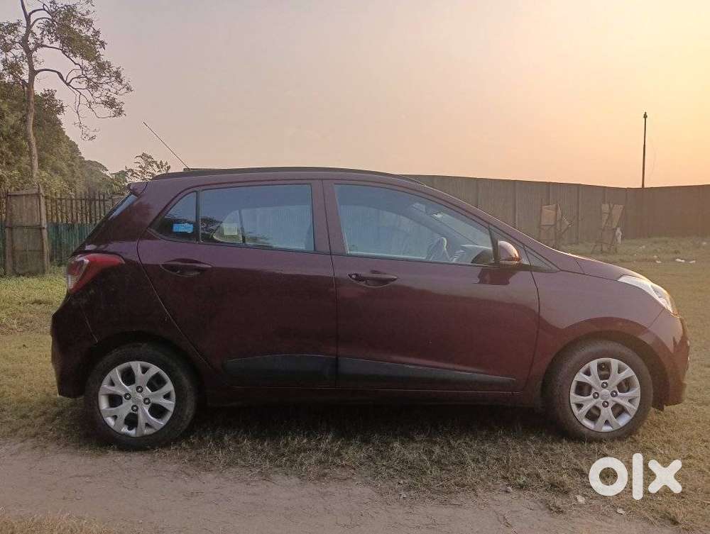 Hyundai Grand I10 2016-2017 Sportz, 2016, Petrol
