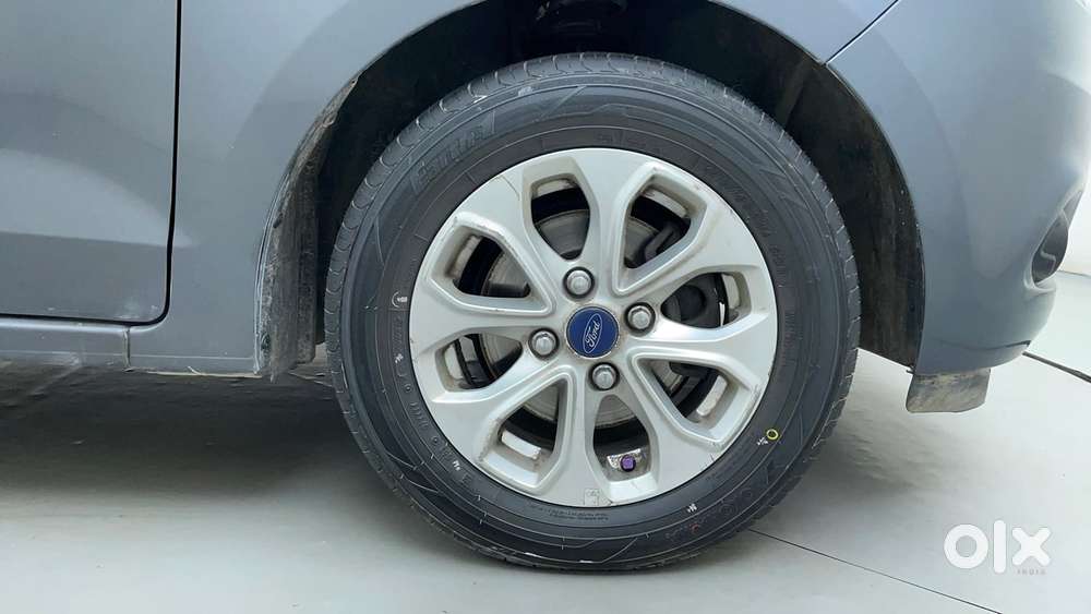 Ford Figo Aspire Titanium, 2017, Petrol