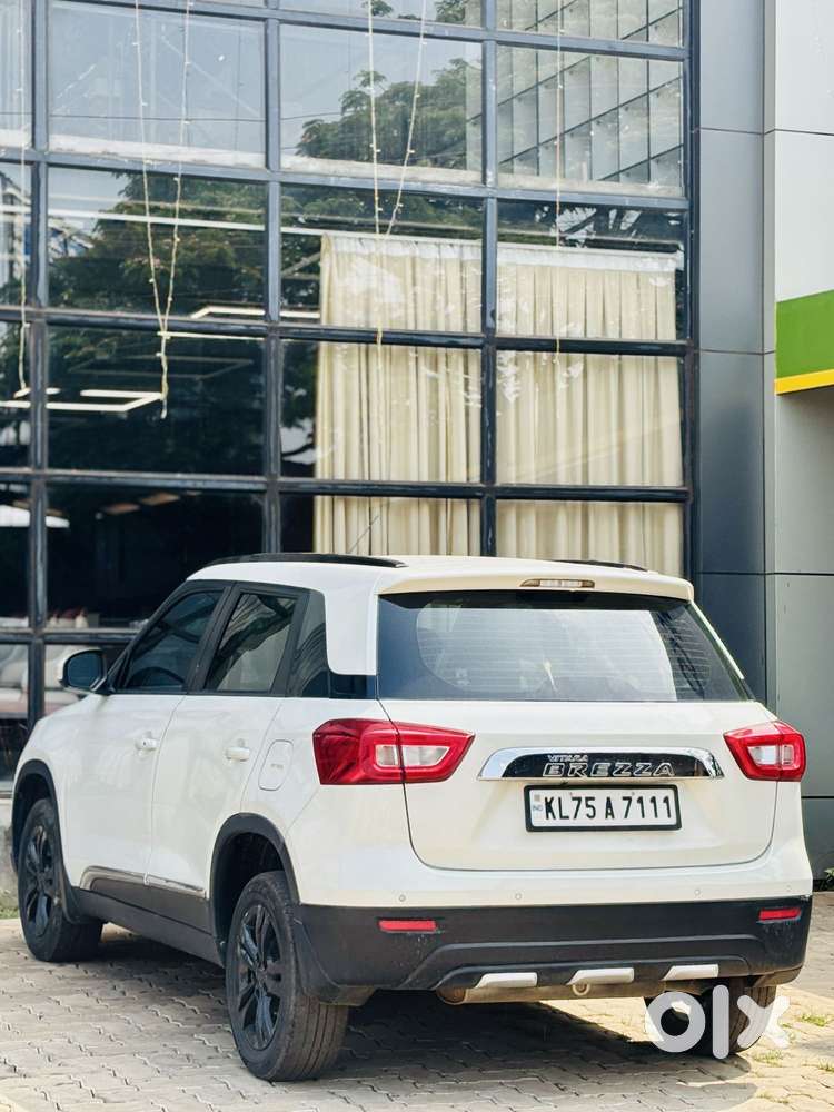 Maruti Suzuki Brezza 1.5 Vxi Smart Hybrid, 2020, Petrol