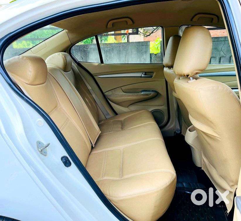 Honda City V At, 2011, Petrol