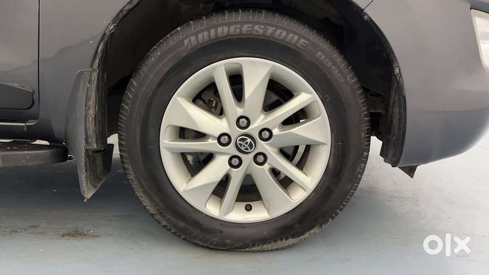 Toyota Innova Crysta [2020-ongoing] 2.4 Gx 7 Str, 2018, Diesel
