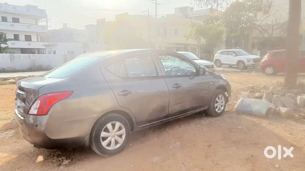 Nissan Sunny Is For Sale