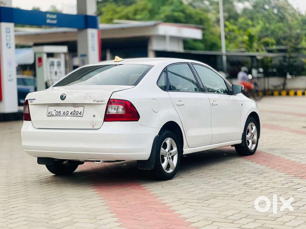 Skoda Rapid 1.5 Tdi Elegance, 2013, Diesel
