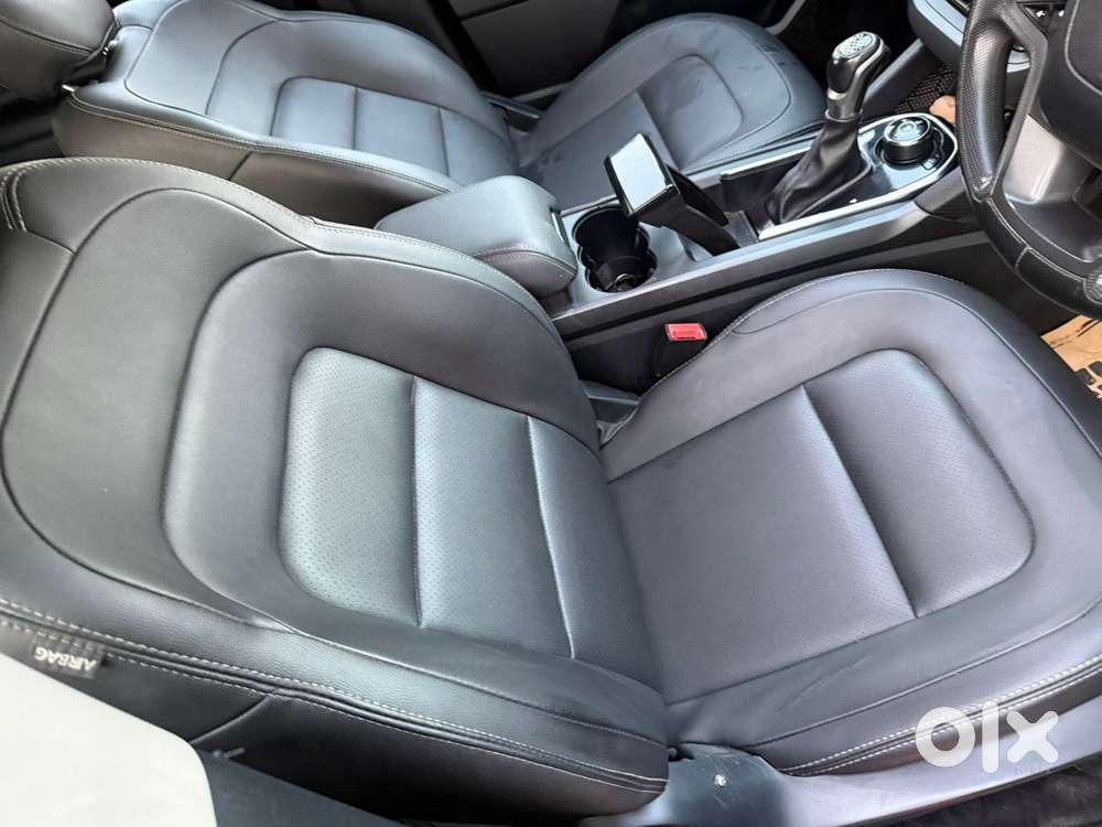 Tata Harrier 2.0 Xza Sunroof Dark Edition, 2020, Diesel