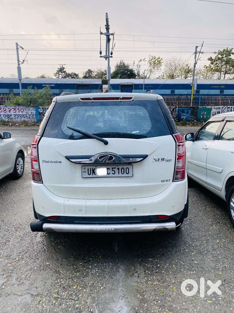 Mahindra Xuv500 2.2 W10 Sportz Edition Mt, 2016, Diesel