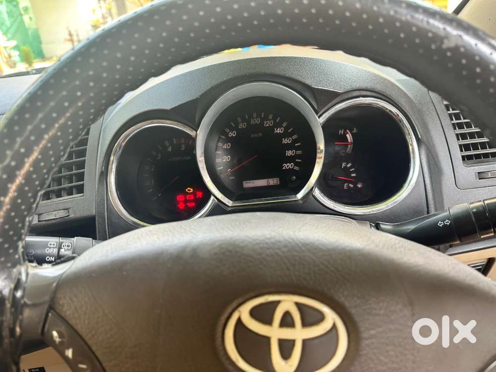 Toyota Fortuner Diesel 2010 Year