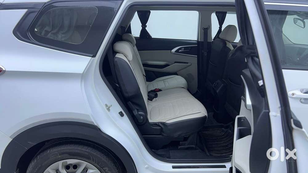 Kia Carens 1.4 Prestige 7 Str, 2022, Petrol