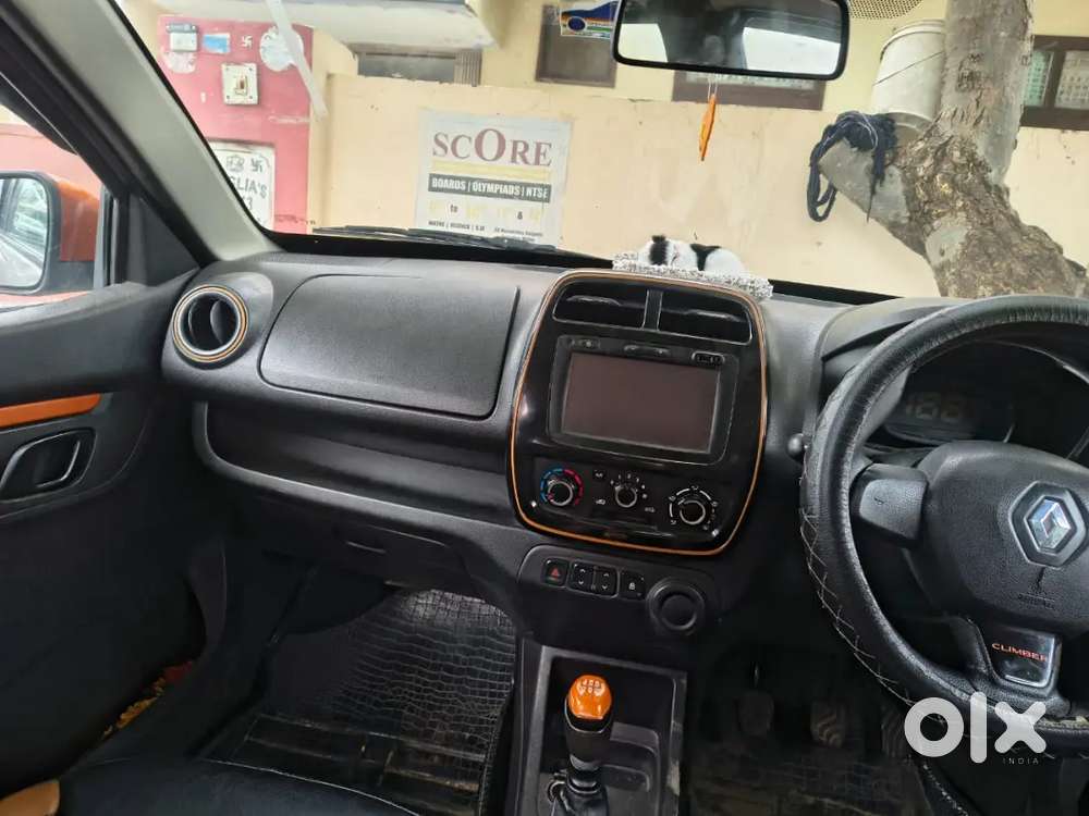 Renault Kwid 2017 Petrol Well Maintained