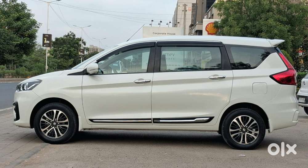 Maruti Suzuki Ertiga 2022-2023 Vxi Cng, 2023, Cng & Hybrids