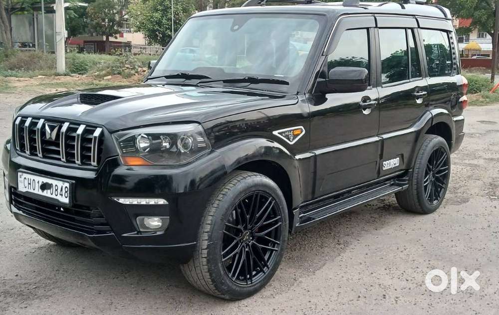 Mahindra Scorpio S10, 2017, Diesel