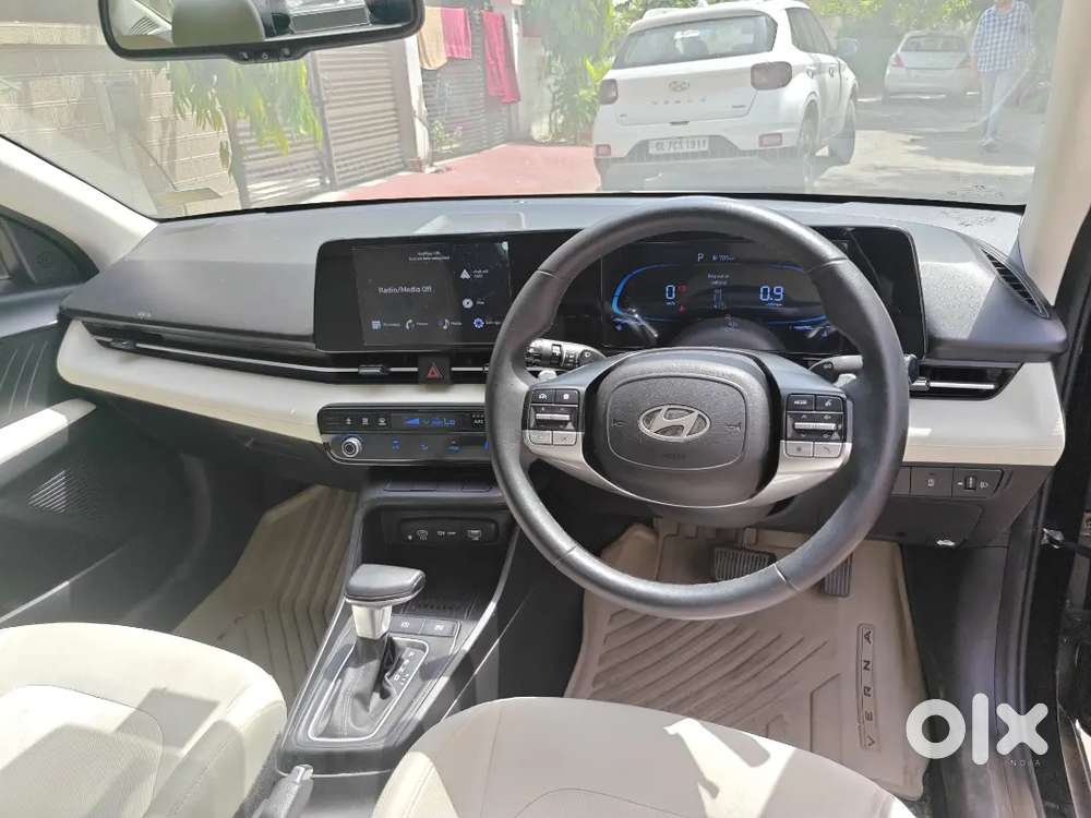 Hyundai Verna 2024 Petrol 14000 Km Driven