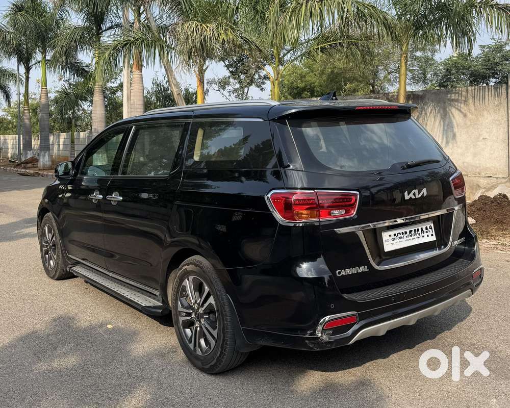 Kia Carnival Limousine Plus 7 Str, 2022, Diesel