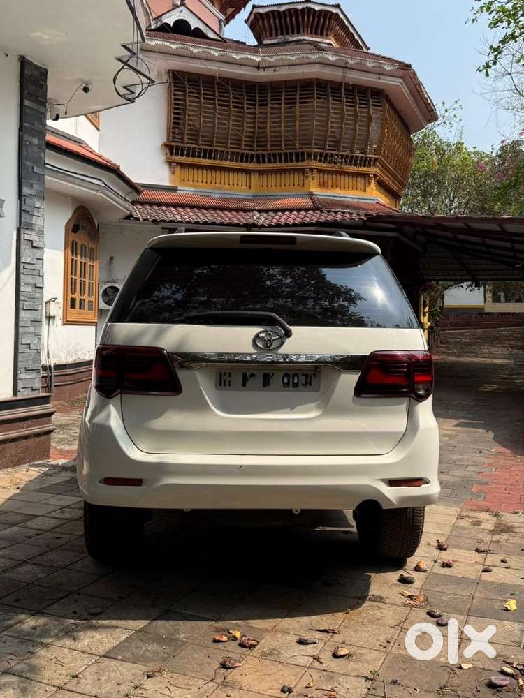 Toyota Fortuner 4*4