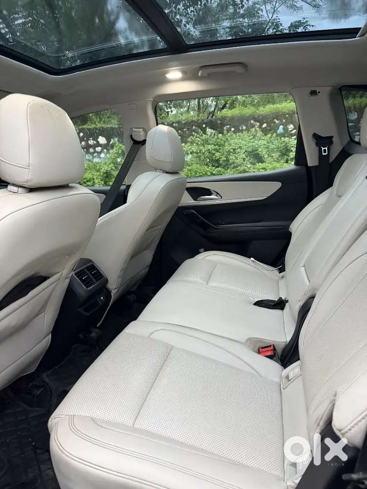 Mahindra Xuv700 Diesel At Luxury Pack 2024 November