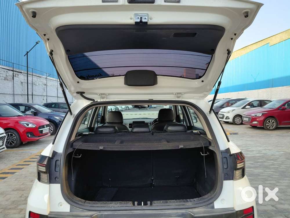 Hyundai Venue Sx, 2024, Petrol
