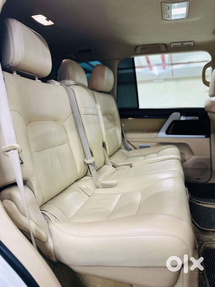 Toyota Land Cruiser [ ] 4.5 Vx Lc 200, 2017, Diesel