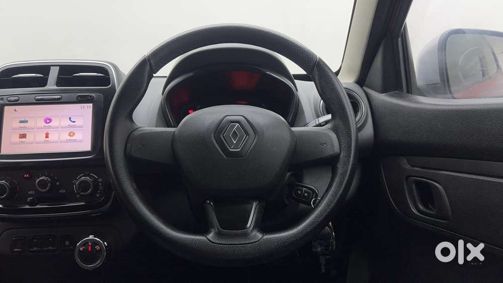 Renault Kwid 2019-ongoing 1.0 Rxt Amt (o), 2017, Petrol