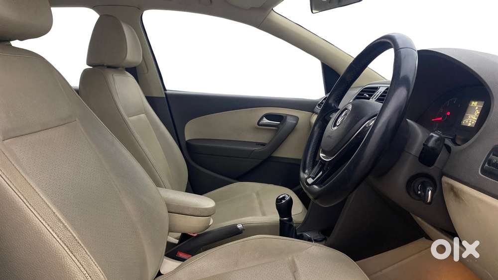 Volkswagen Vento 2013-2015 1.6 Highline, 2015, Petrol